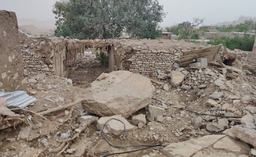 سیل سنگ در روستای باجگان بافق + تصاویر
