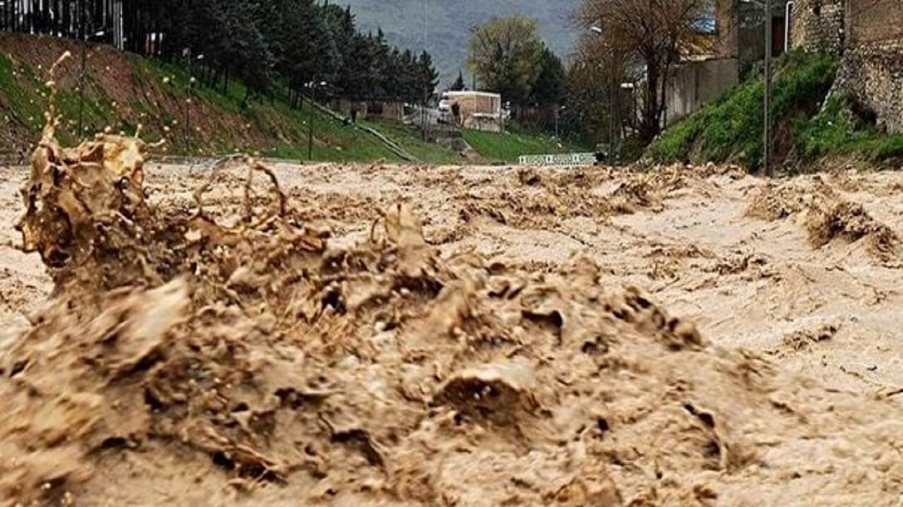 دو نفر در سیلاب ایوانکی مفقود شدند