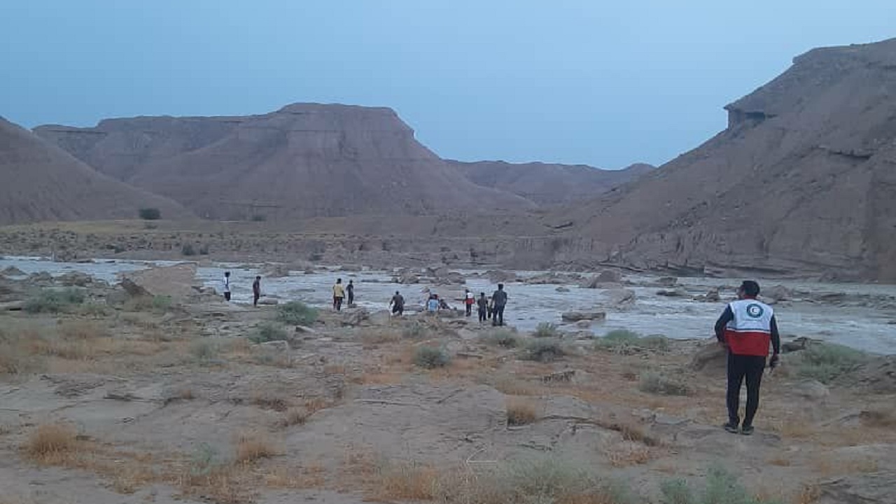 سیلاب بلای جان زن گناوه‌ای شد