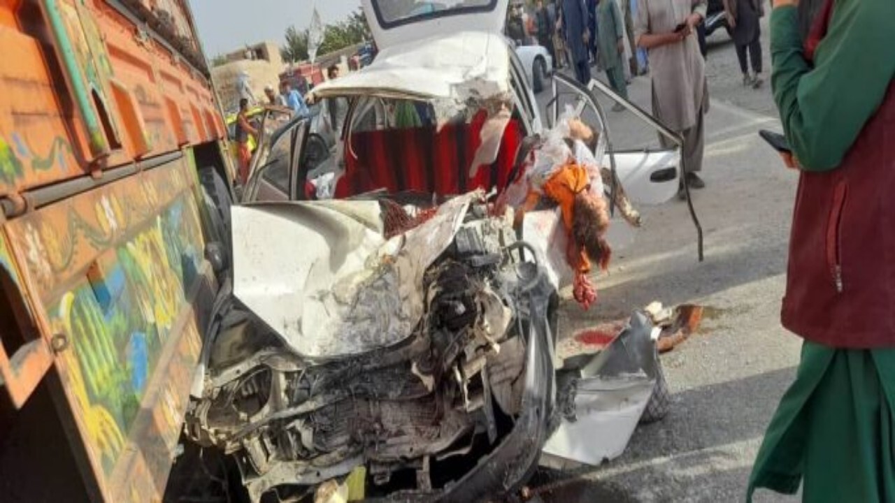 ۱۵ تن در حادثه رانندگی در بلخ کشته و زخمی شدند
