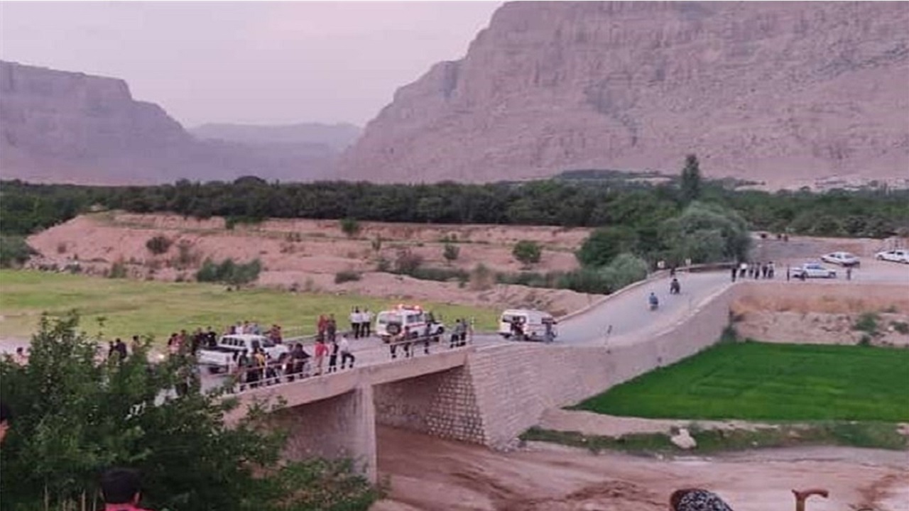 میزان خسارت در مناطق سیل زده به ۸۰۰ میلیارد تومان رسید