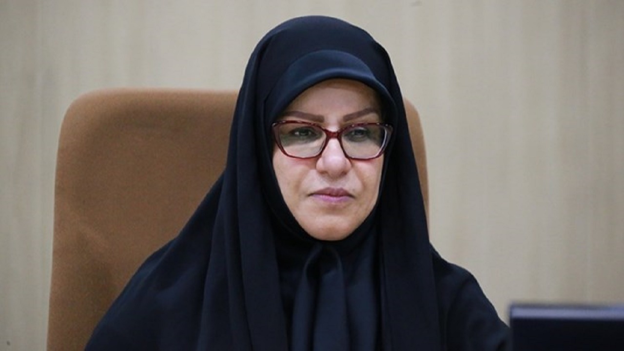 قالیبافان نباید بدون بیمه بمانند