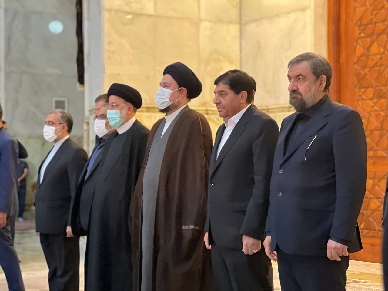 رئیس‌جمهور و اعضای دولت با آرمان‌های امام راحل تجدید میثاق کردند