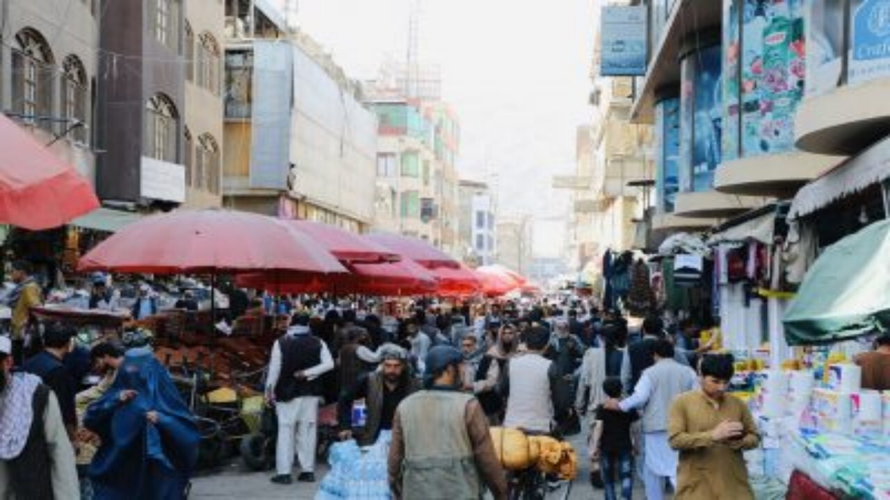 حدود ۲۰۰ دکان در شهر مزارشریف تعطیل شد