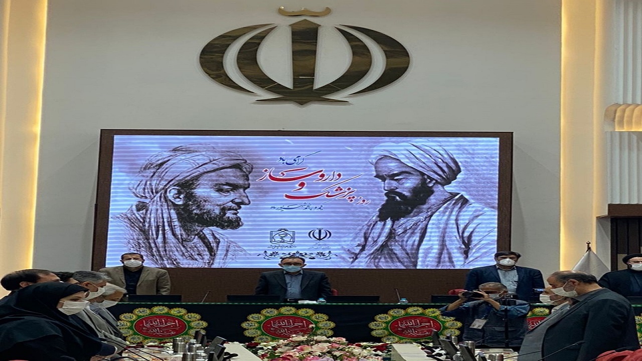 پزشکان مدافعان سلامت و فرشتگان نجات جامعه هستند
