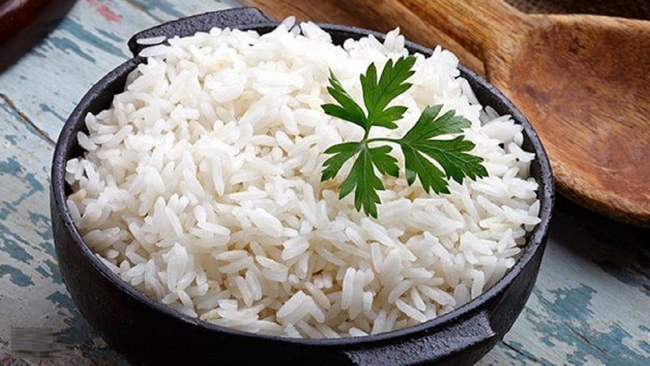 قیمت هر کیلو برنج پاکستانی به  ۴۳ هزار تومان رسید