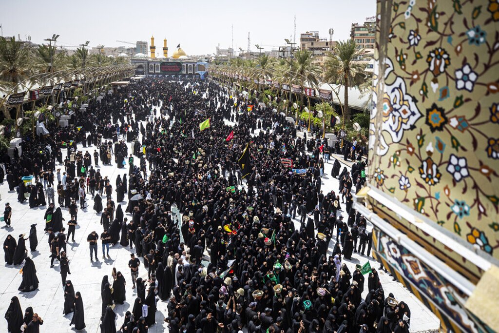 توضیحات رئیس ستاد اربعین درباره آخرین وضعیت مرزها/ آغاز تهیه بلیت اتوبوس برای سفر اربعین به عراق از فردا