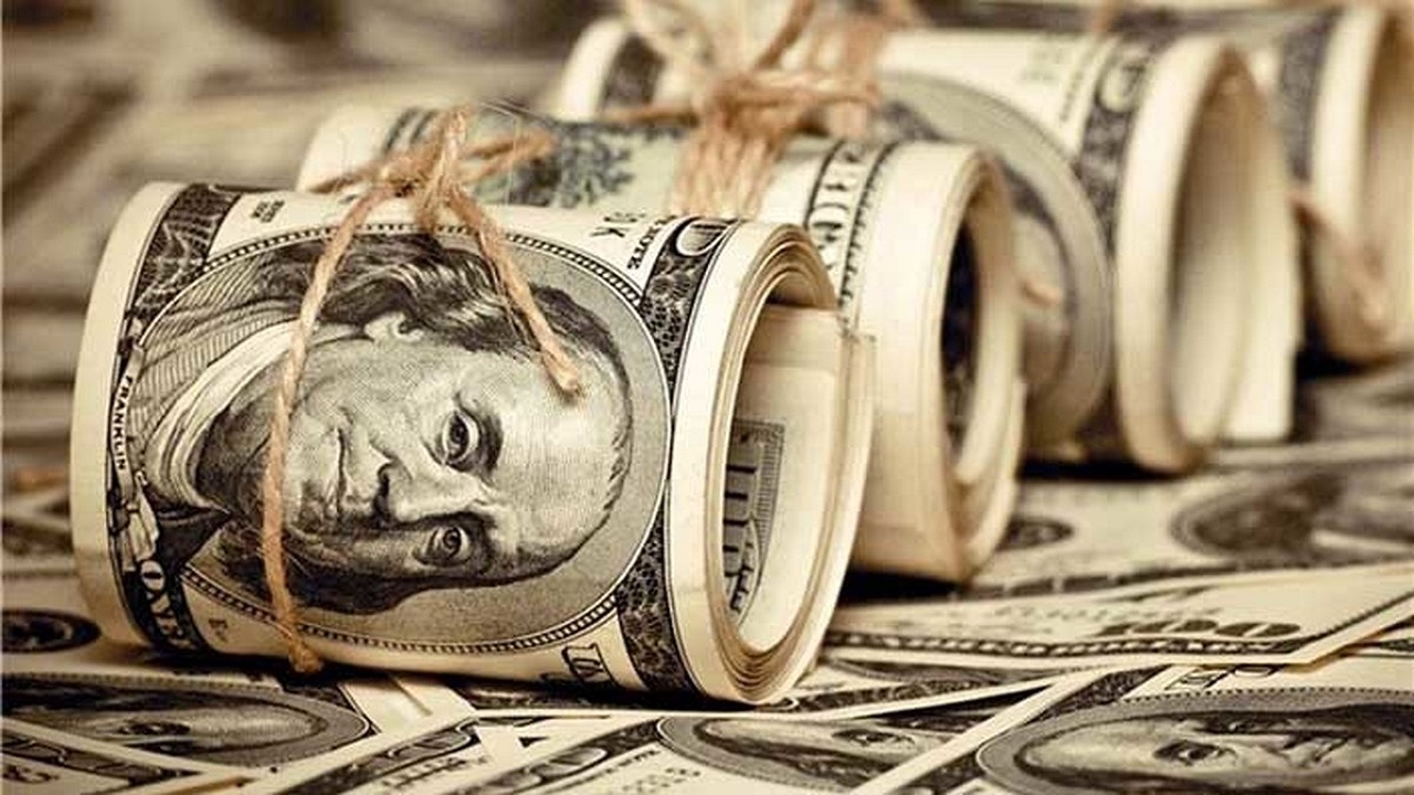زائران اربعین برای دریافت ارز به صف شوند