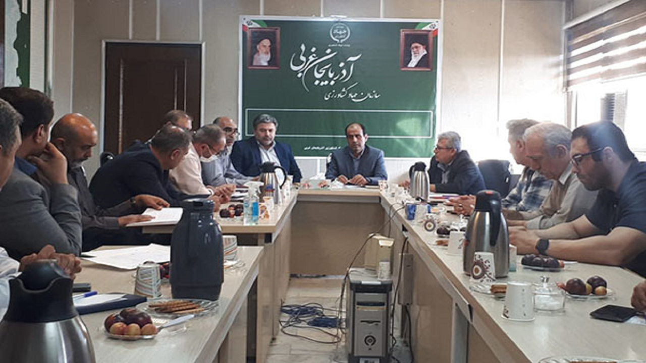 خروج مرغ زنده یا پرکنده بدون ثبت در سامانه تجارت ممنوع است