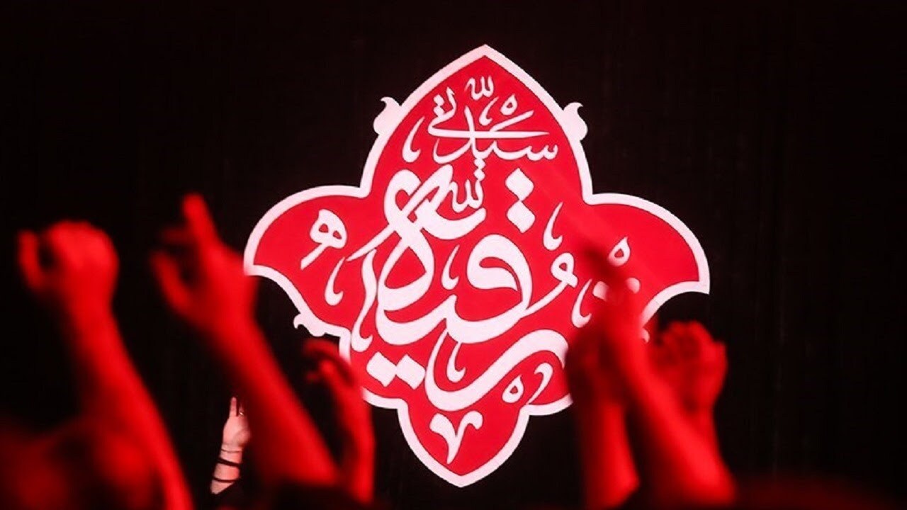 علم کشی و حرکت دسته عزاداری شهادت حضرت رقیه(س) در محله درکه تهران