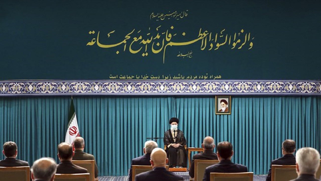 ۱۵ توصیه اقتصادی اخیر رهبر انقلاب به دولت برای حل مشکلات معیشتی مردم چه بود؟