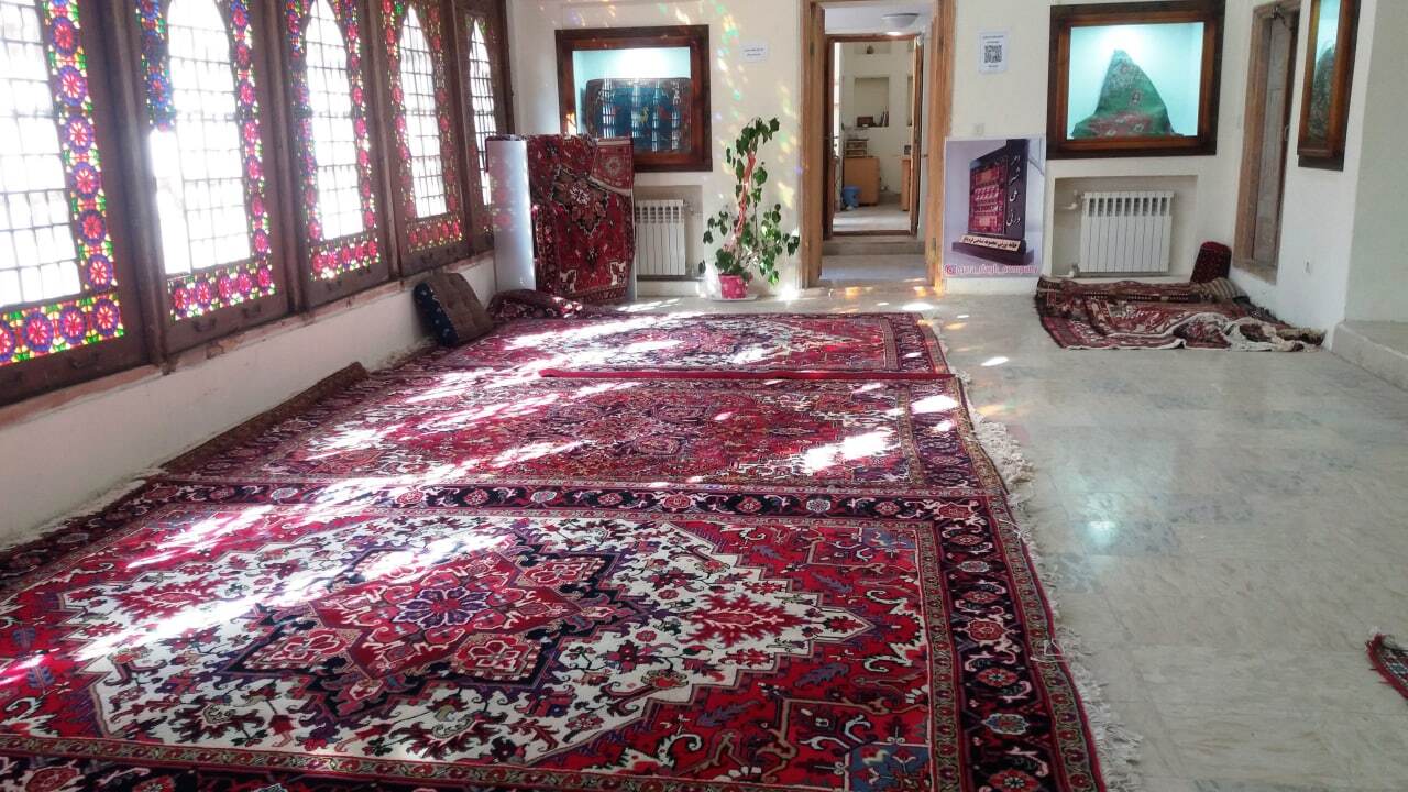 تصاویری از رنگ و پود تارهای ورنی بر روی