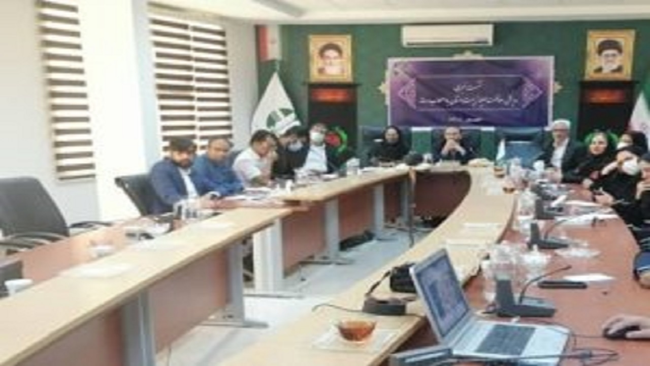 قوه قضاییه و ناجا برای اخراج شترها از تالاب هامون همکاری مطلوبی ندارند