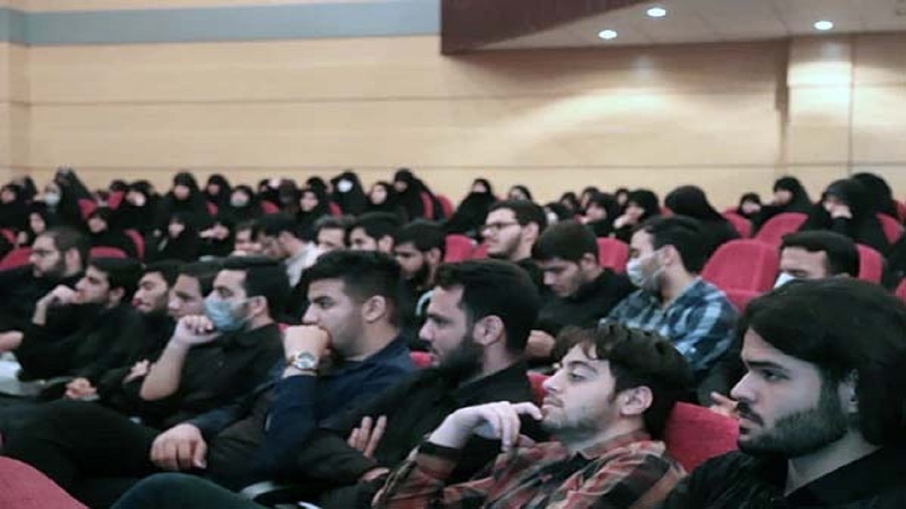 دوره معرفتی تشکیلاتی «خط امام» در قم به پایان رسید