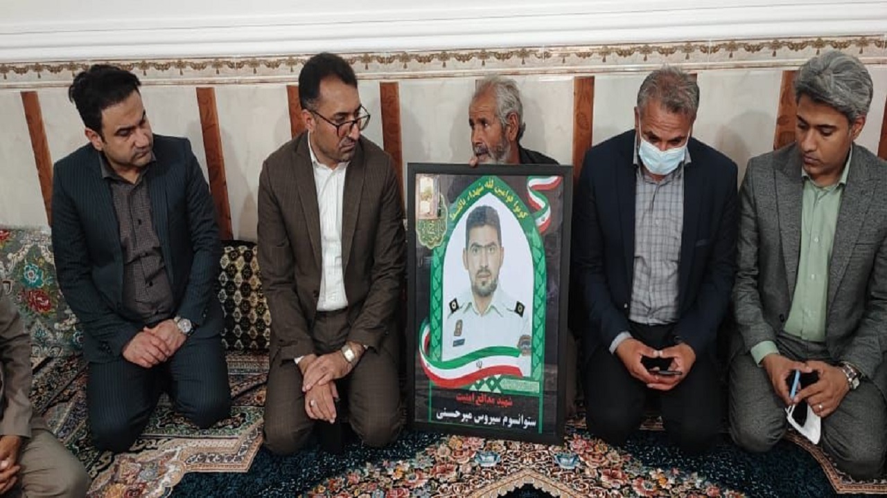صلابت و اقتدار کشور مدیون حماسه آفرینی شهیدان است