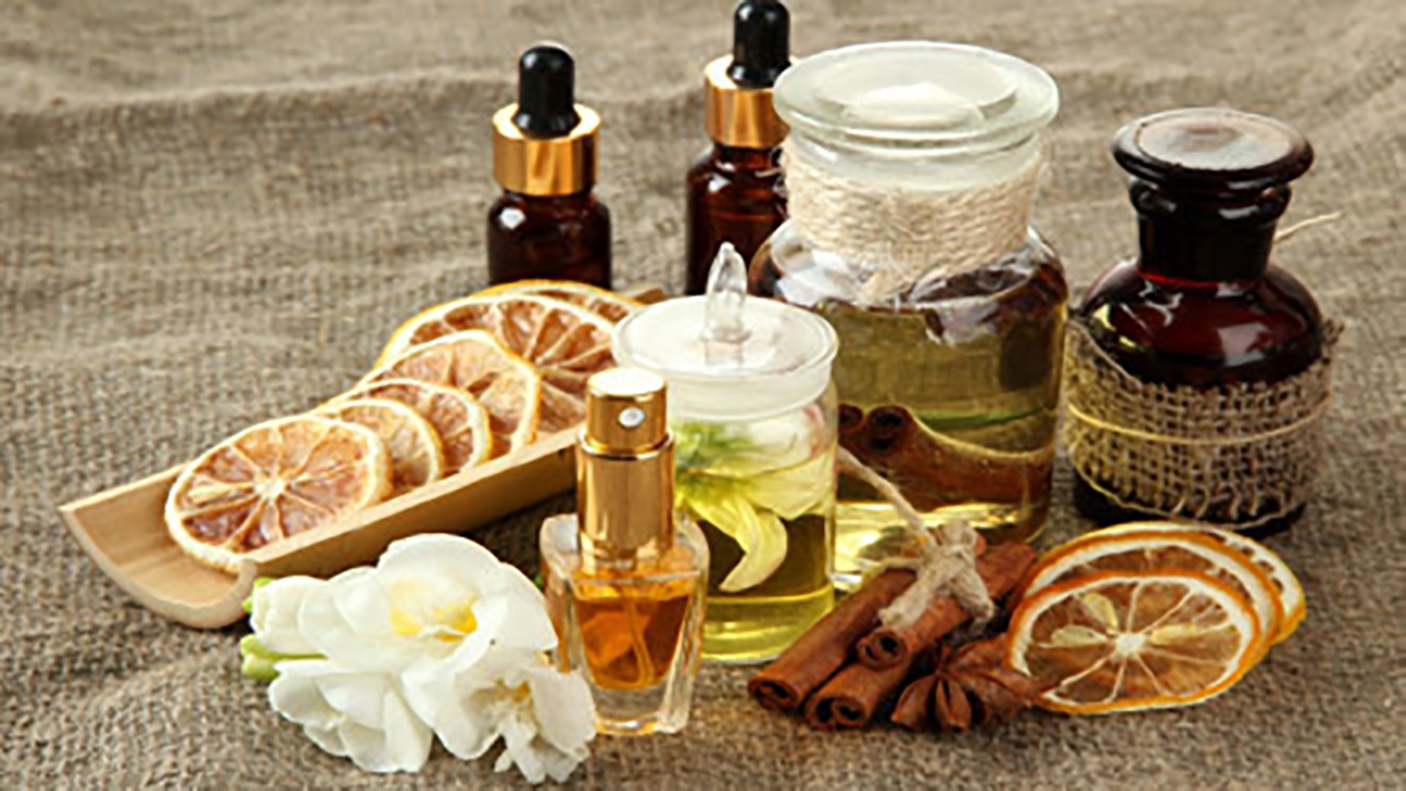 عطر درمانی از زبان متخصص طب سنتی + فیلم