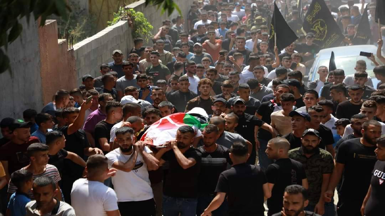 شهادت جوان فلسطینی در حمله صهیونیست‌ها به کرانه باختری+ تصاویر