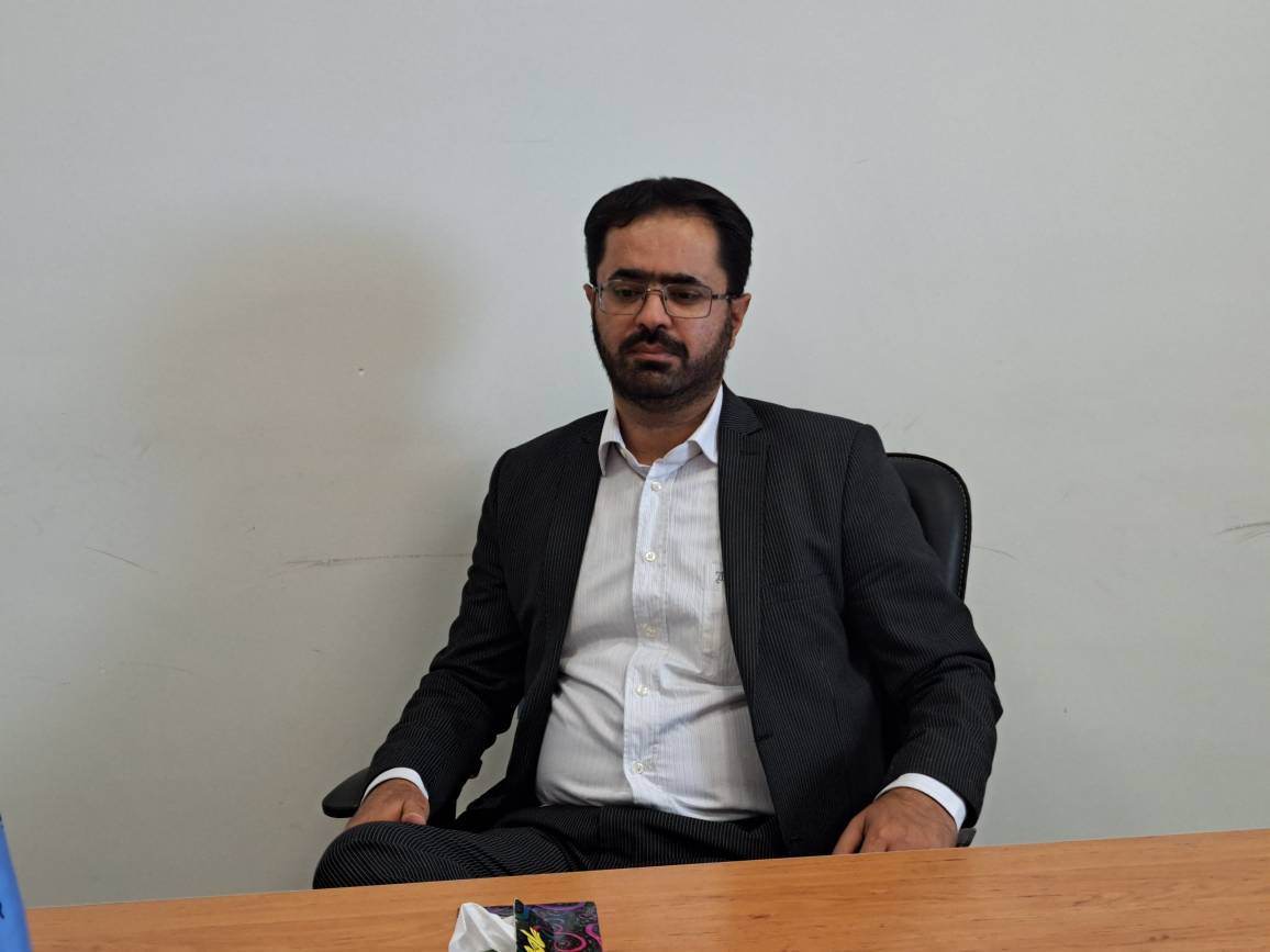 کشف و انهدام کارگاه بزرگ ساخت مشروبات الکی در زرند