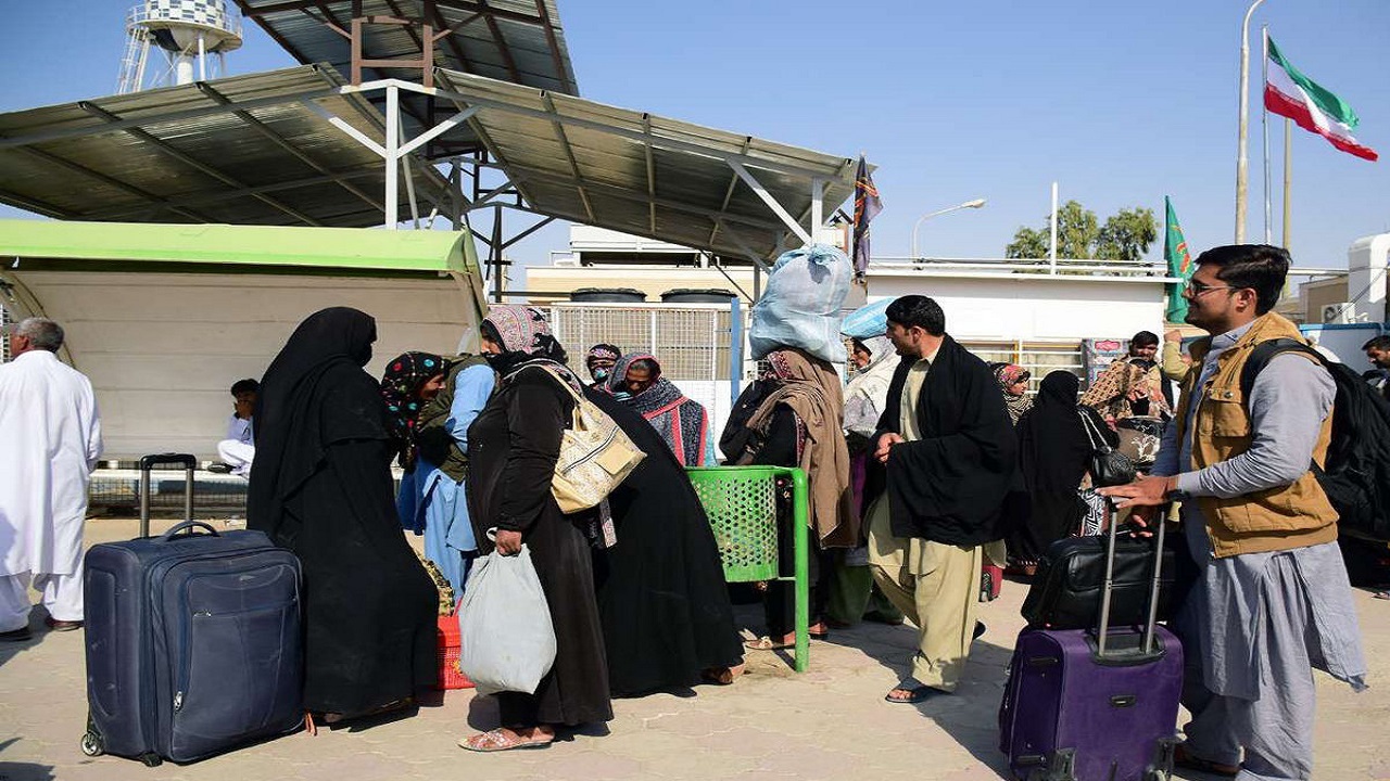 آمادگی پلیس در تسریع خدمت رسانی مطلوب به زائرین اربعین در مرز "میرجاوه"