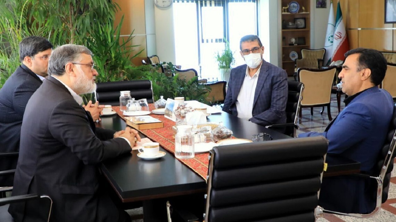دولت اهتمام جدی به نجات دریاچه ارومیه دارد