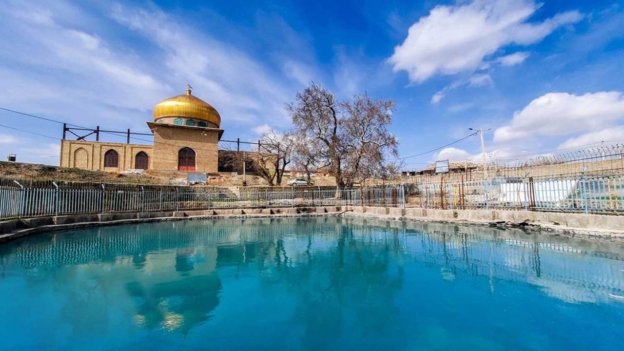 پتانسیل بالا در جذب گردشگران زیارتی و سیاحتی