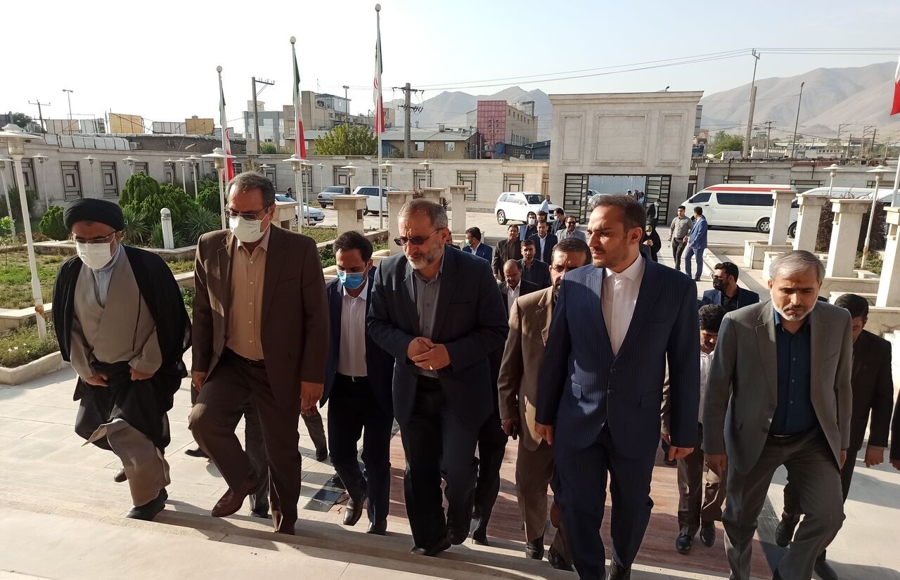 پیگیری و نظارت بر اجرای قوانین برای حمایت از اشتغال آفرینی
