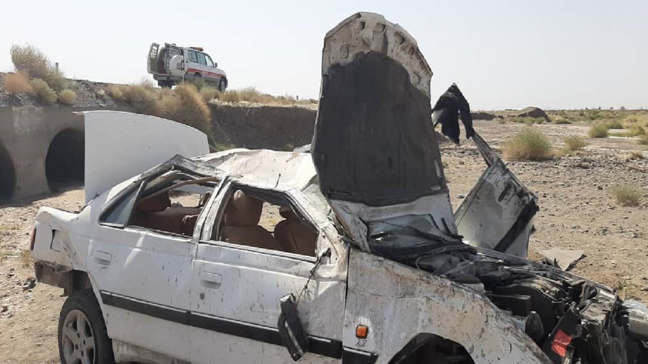 امدادرسانی به ۵مصدوم تصادف در شهرستان نیمروز