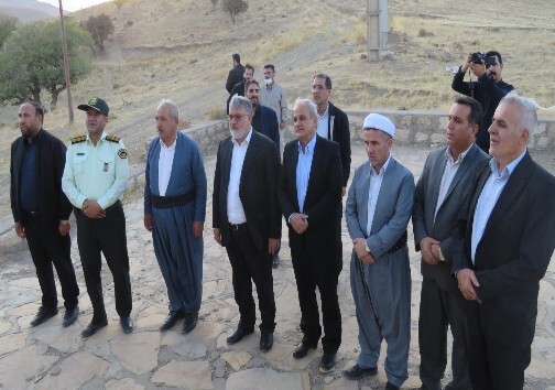 سفر استاندار آذربایجان غربی به مناطق محروم روستایی مهاباد