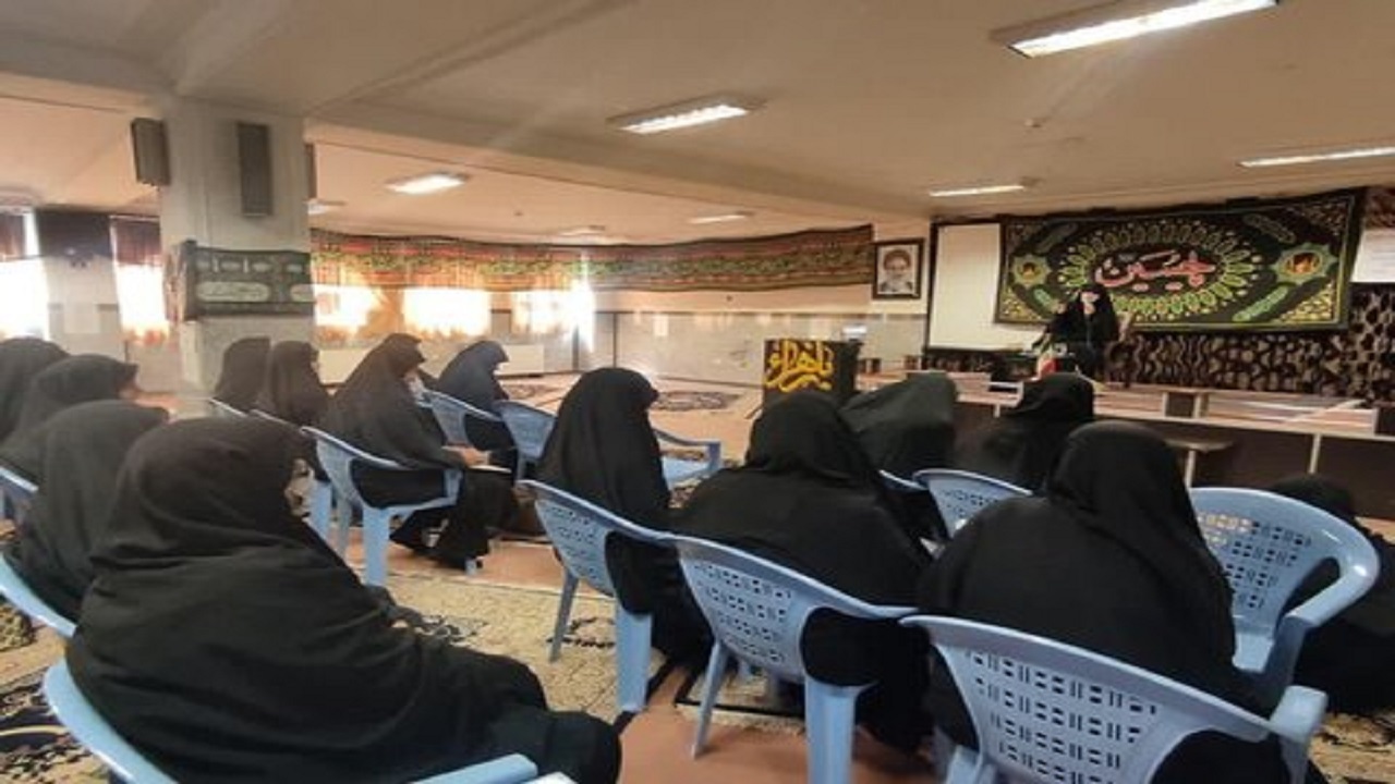 برگزاری دوره تخصصی "ستایشگری" در تویسرکان