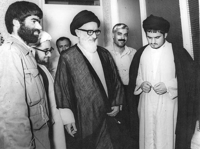 کاری که منافقان با آیت&zwnj;الله کردند