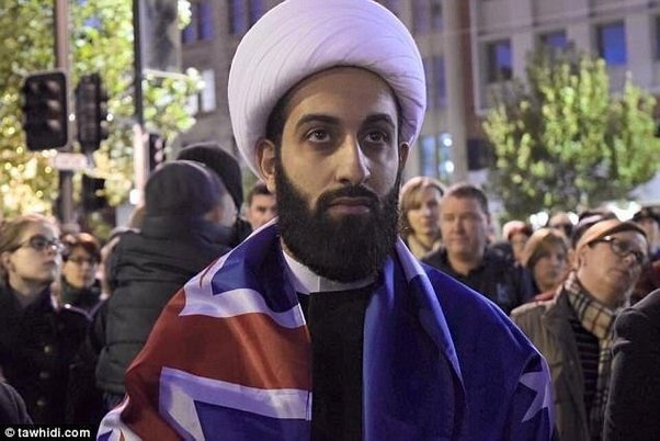 با شیخ خبرساز شبکه من و تو آشنا شوید؛ محمد توحیدی کیست؟