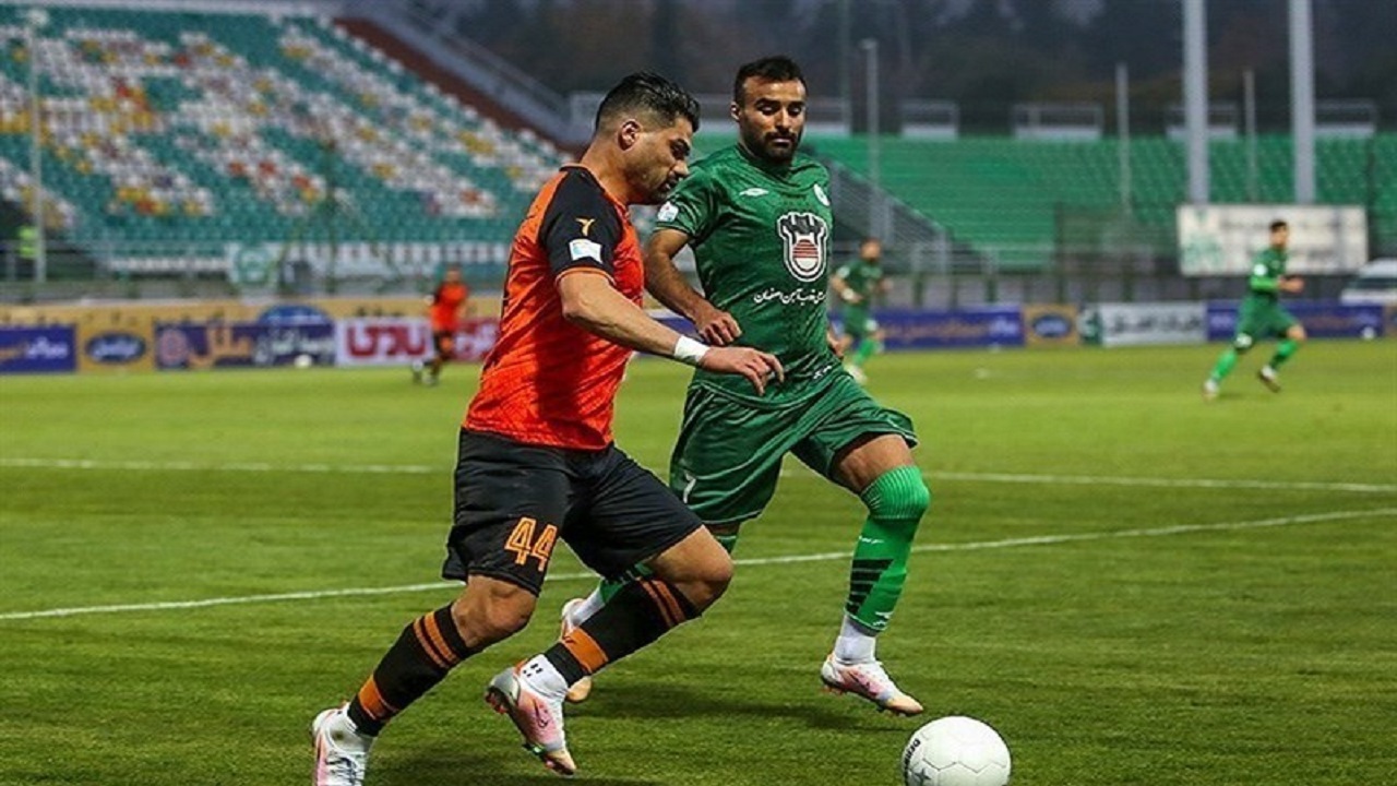 سبزپوشان درپی نخستین پیروزی