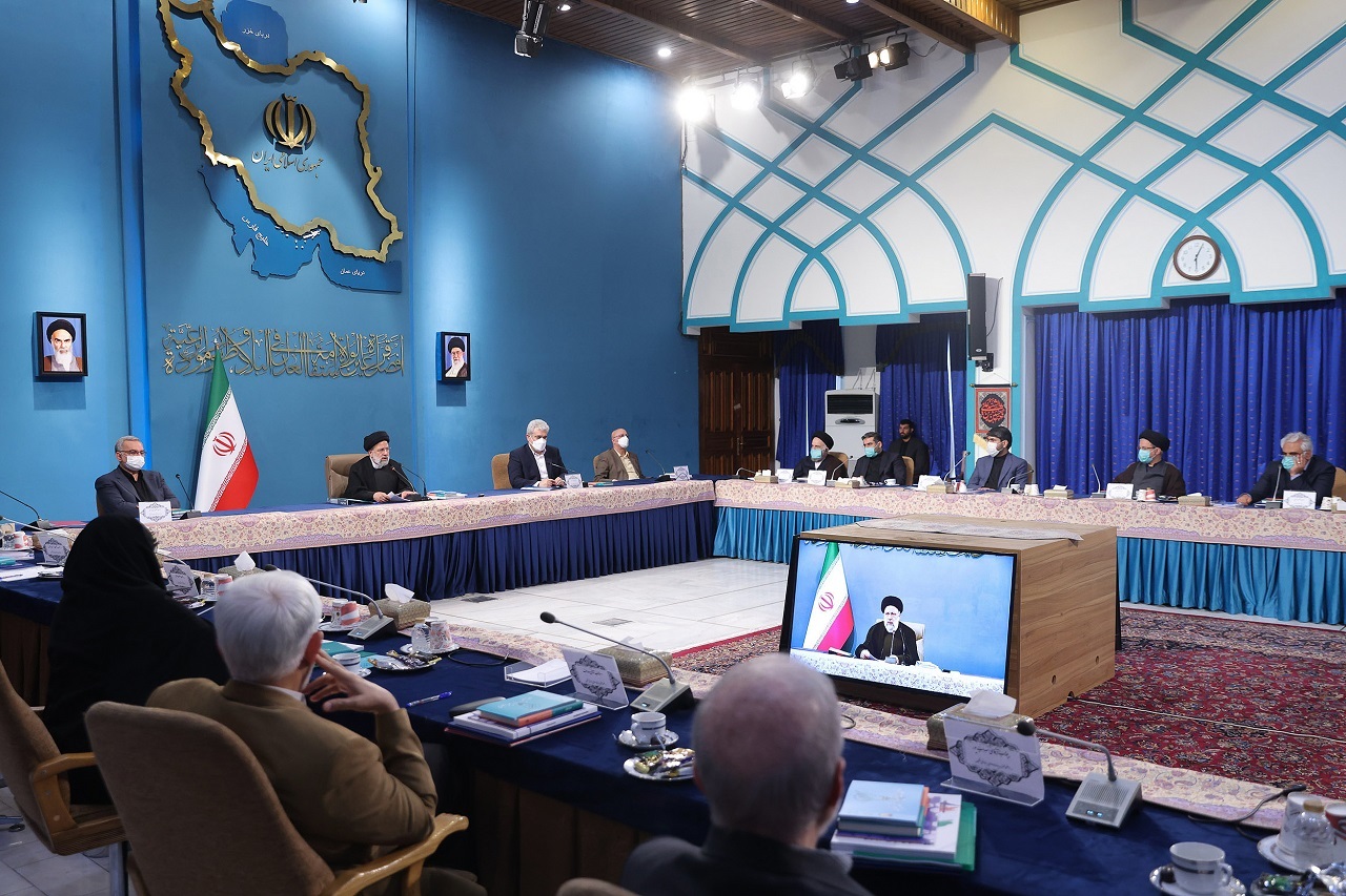 رئیس‌جمهور: برای دستگاه‌ها در بهره‌گیری شایسته از توان و دانش نخبگان امتیاز تعیین شود