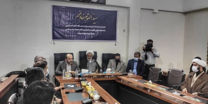آغاز ویژه برنامه&zwnj;های هفته دولت در هرمزگان با ادای احترام به شهدا