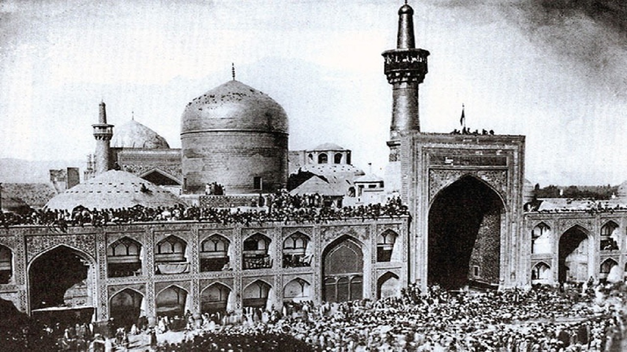 بررسی تاریخچه مراسم سوگواری محرم و صفر در حرم مطهر رضوی