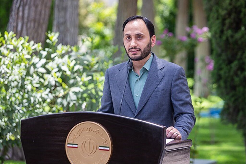 سخنگوی دولت: مشکل آب همدان و شهرکرد با انجام سه شیفت کاری درحال برطرف شدن است