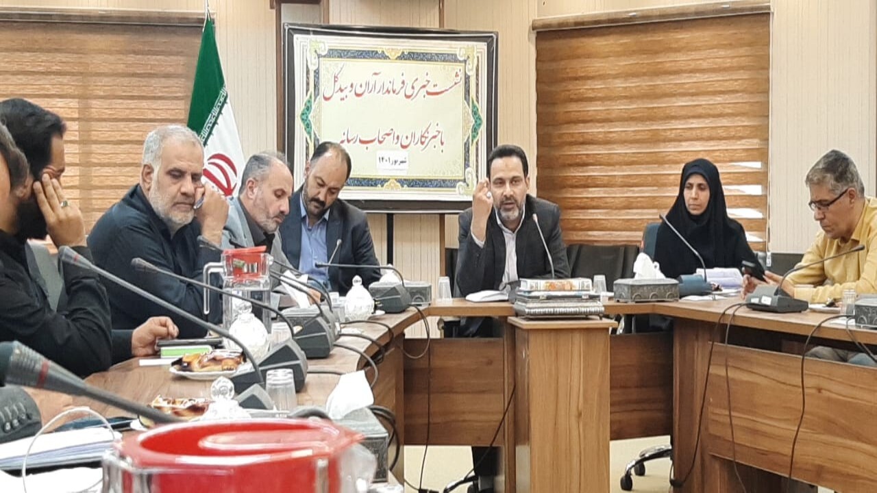آغاز عملیات اجرایی ۴۸ طرح عمرانی در آران و بیدگل