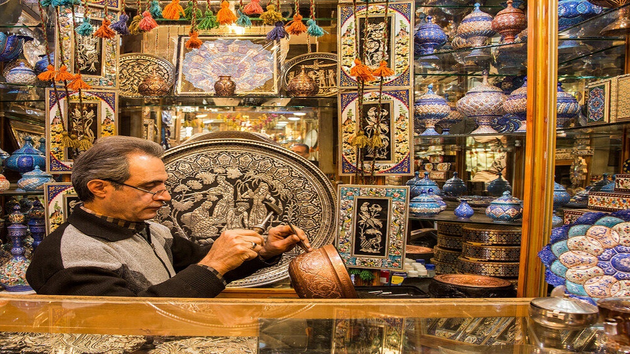 اصفهان به عنوان دومین شهر جامع صنایع‌ دستی جهان، شناخته می شود