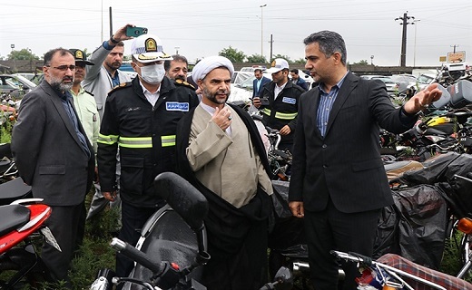 پارگینگ خودرو و موتورسیکلتهای توقیف شده پلیس راهور پارگینگ خودرو و موتورسیکلتهای توقیف شده پلیس راهور