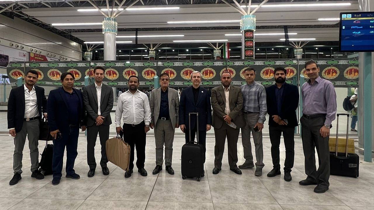 رئیس فدراسیون تنیس روی میز وارد کرمان شد