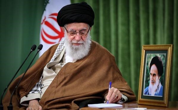 ابلاغ سیاست‌های کلی برنامه هفتم با اولویت پیشرفت اقتصادی توأم با عدالت