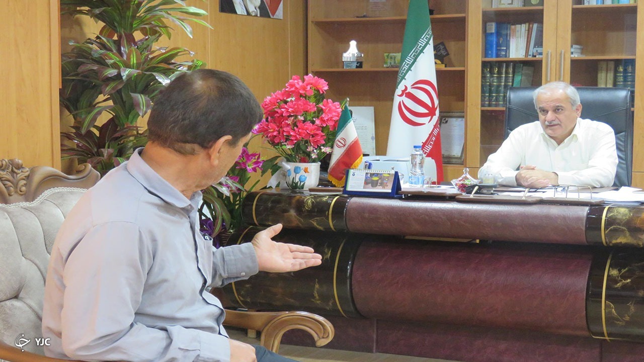 ملاقات عمومی فرماندار مهاباد با شهروندان برگزار شد