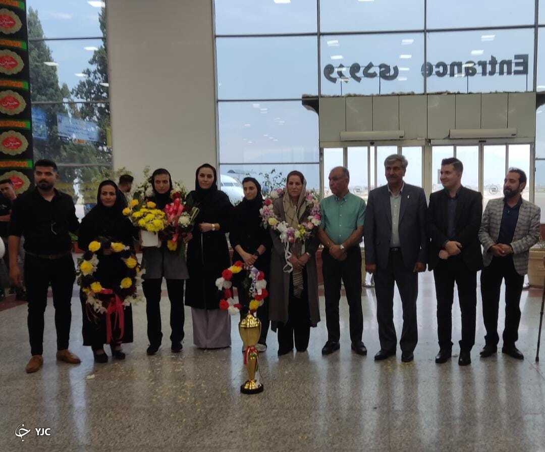 استقبال گرم شیرازی&zwnj;ها از زهرا زارع قهرمان کونگ فوی جهان