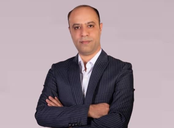 کارآفرینی که با ایده‌های نو در پی رفع مشکلات صنف خرازان است