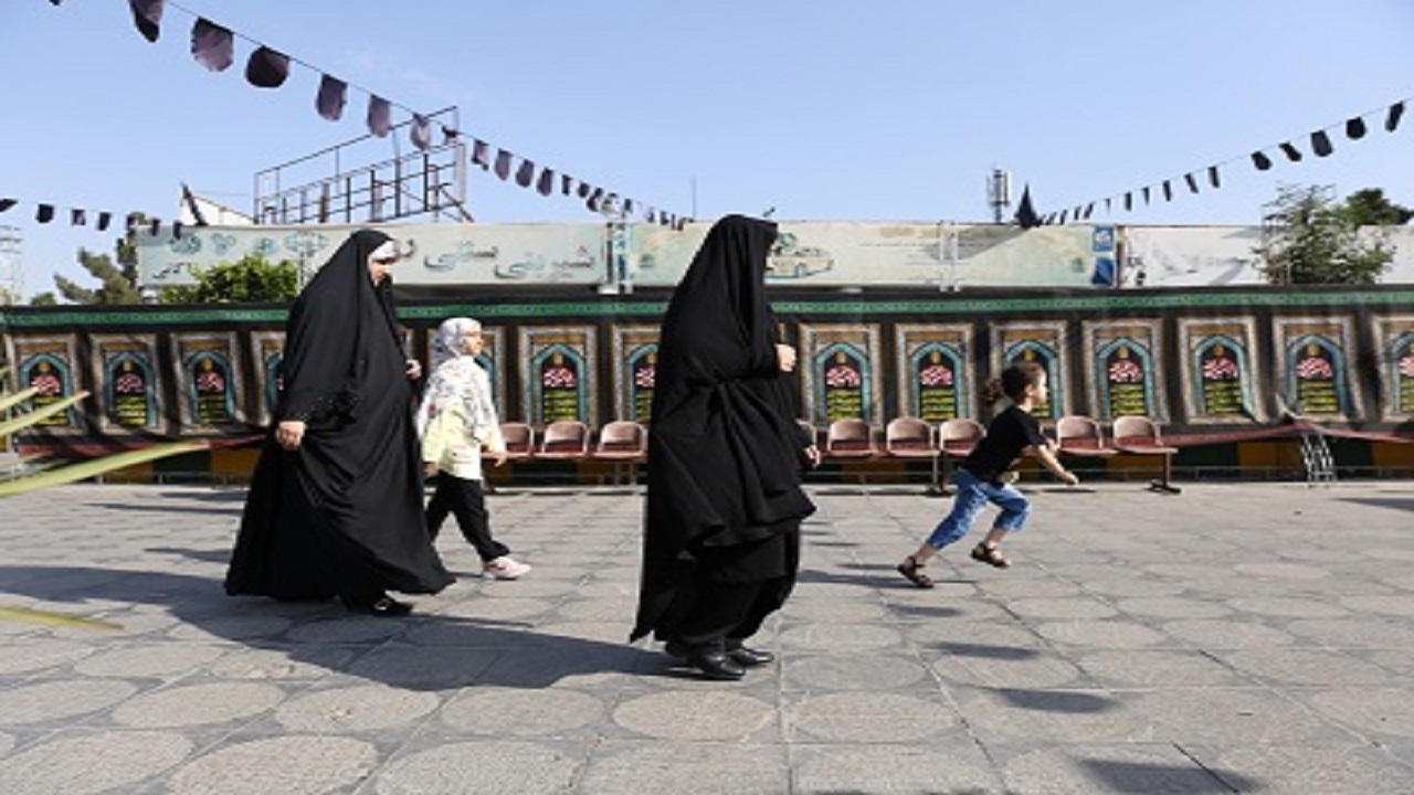 ادامه روند اعزام زائران اربعین حسینی از پایانه آزادگان شهرداری قزوین