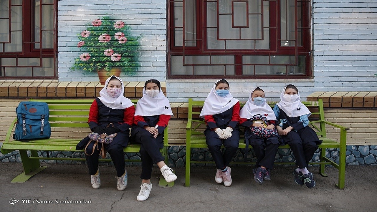 بازگشایی مدرسه تلویزیونی همزمان با آغاز به کار مدارس