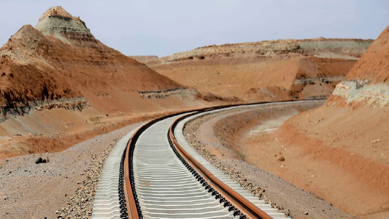 بیش‌از ۳ هزار میلیارد تومان اعتبار به راه آهن زاهدان به چابهار اختصاص یافت