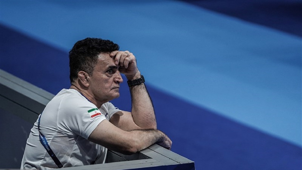 بدون طلا، بدون عنوان و حسرت قهرمانی فرنگی کاران با آقای خاص/ محمدبنا می‌ماند؟