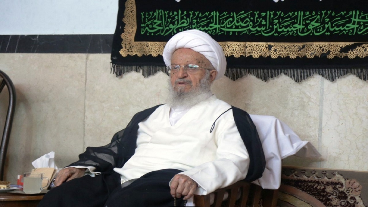 پاسخ آیت الله مکارم شیرازی به سوالی درباره اصرار حضور در موکب‌های ایرانی