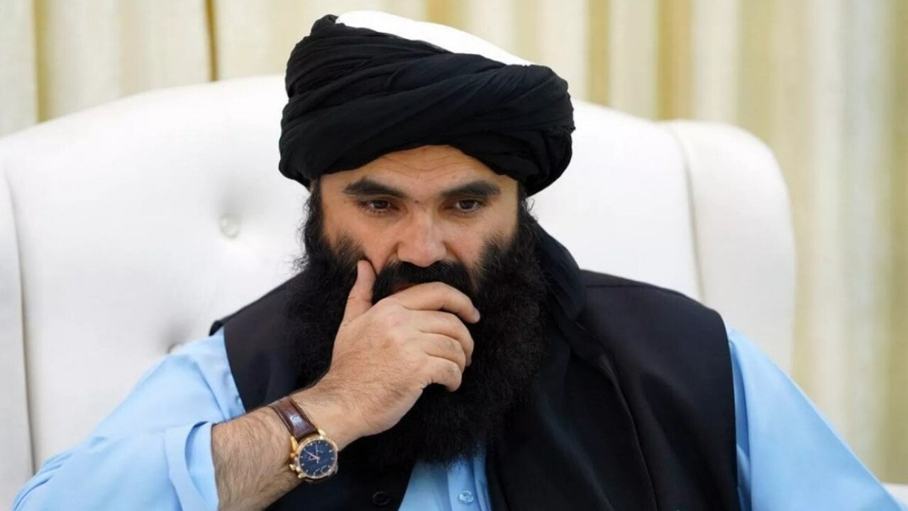 حقانی خواستار بازگشت افغان ها به کشور شد